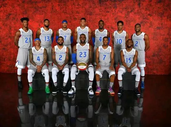 更多的是球 更多的是球